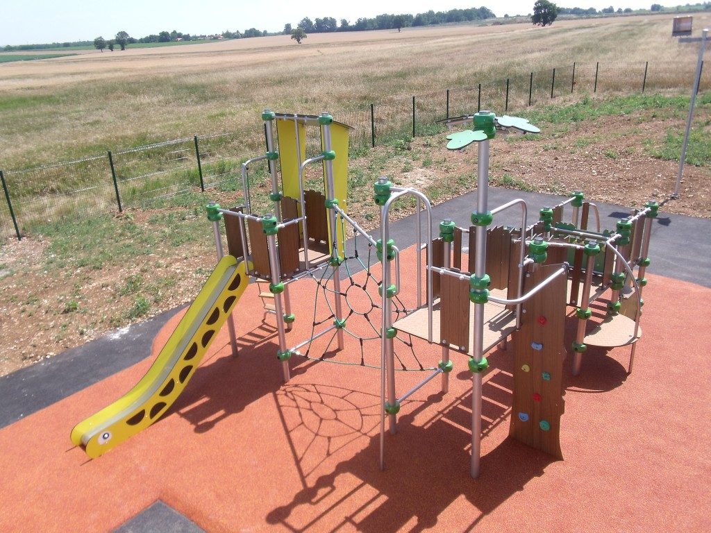 01Yukulélé ZMY_synchro