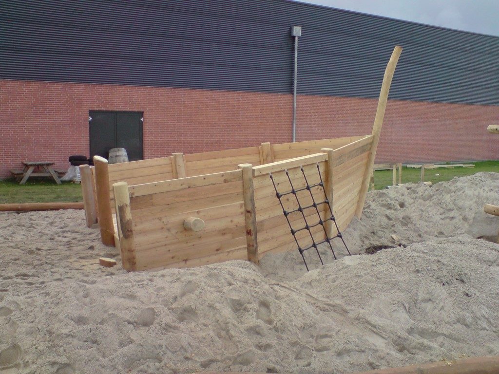 midori_LE20462 arc de navire