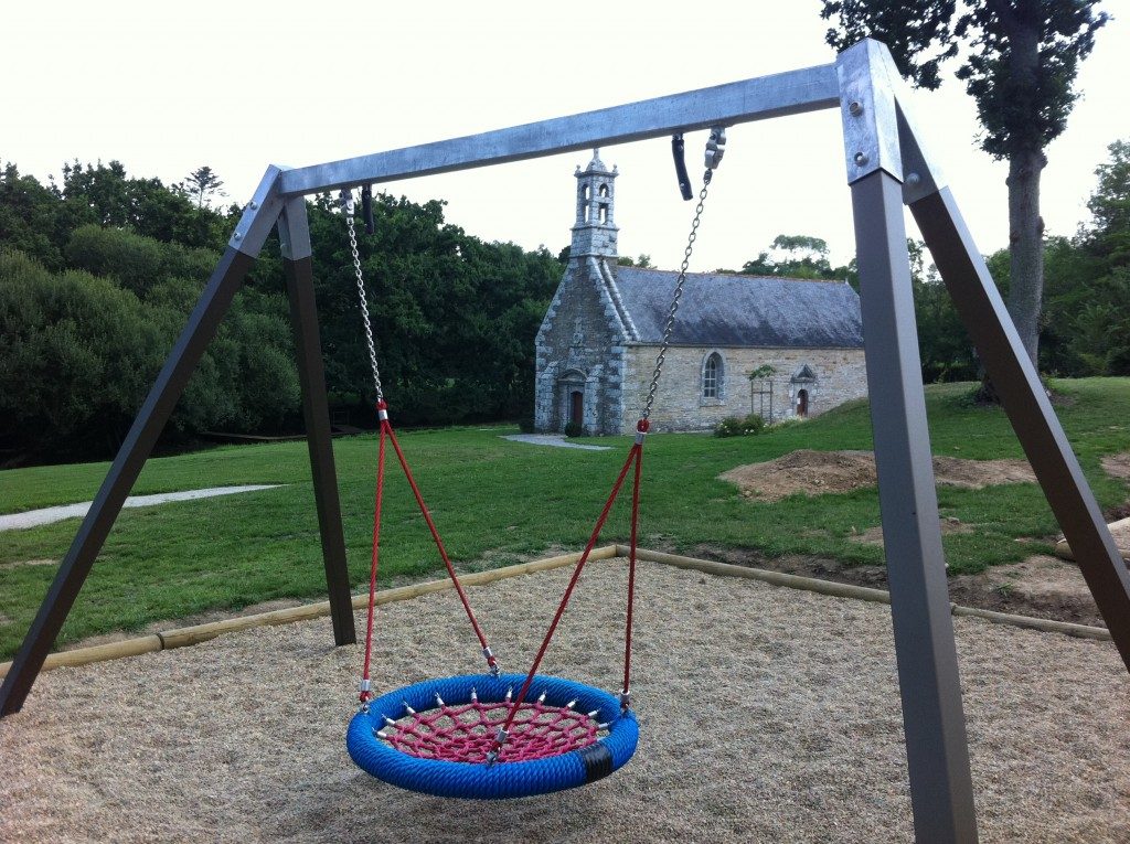 Balançoire APBCO avec panier filet_synchro