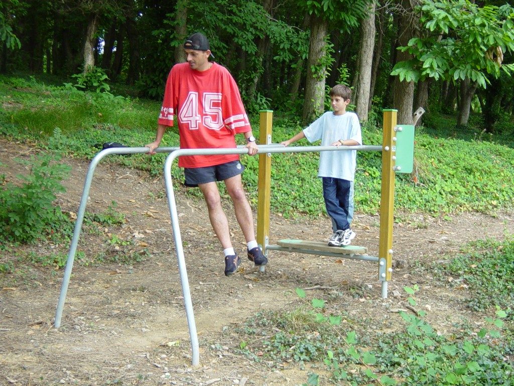 PB1 - barres parallèles potobois_synchro
