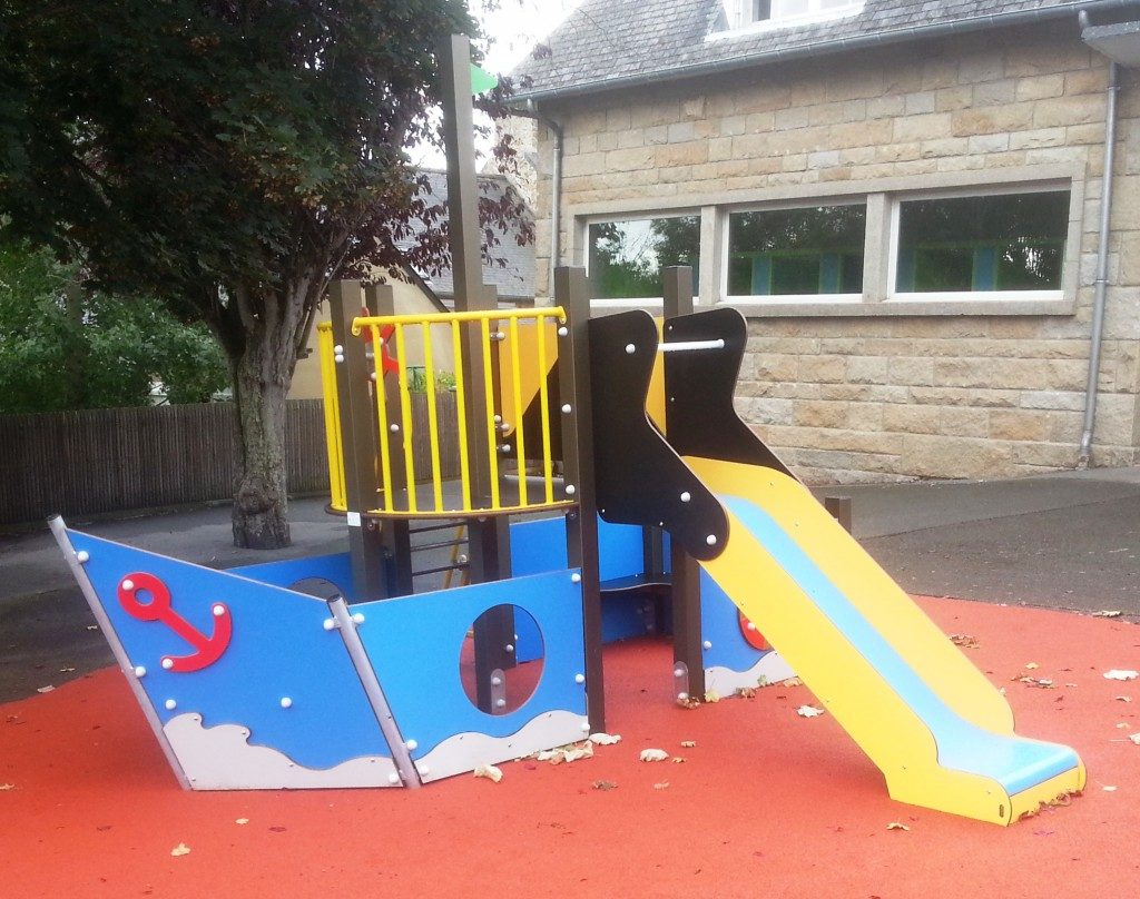 Remorkeur NRM 2-8ans_synchro