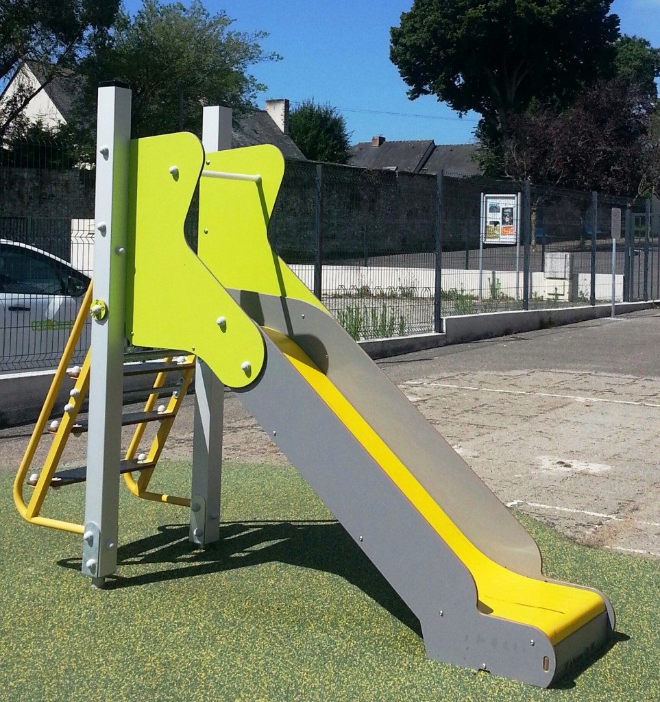 Toby100-TMY 2-8ans_synchro