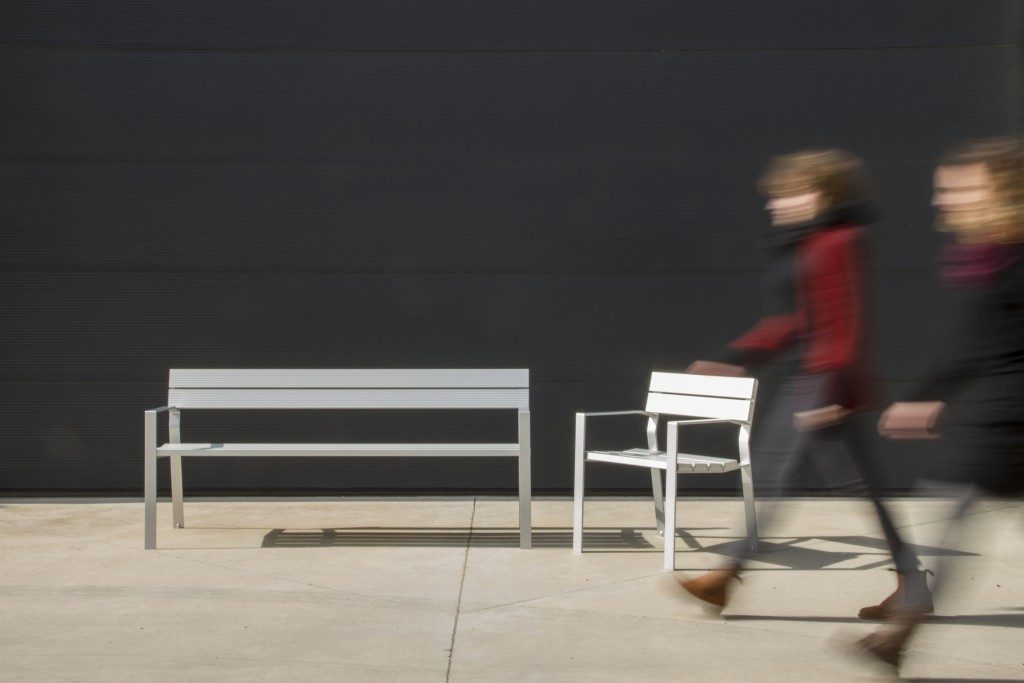 Harpo Aluminium banc_Santa&Cole