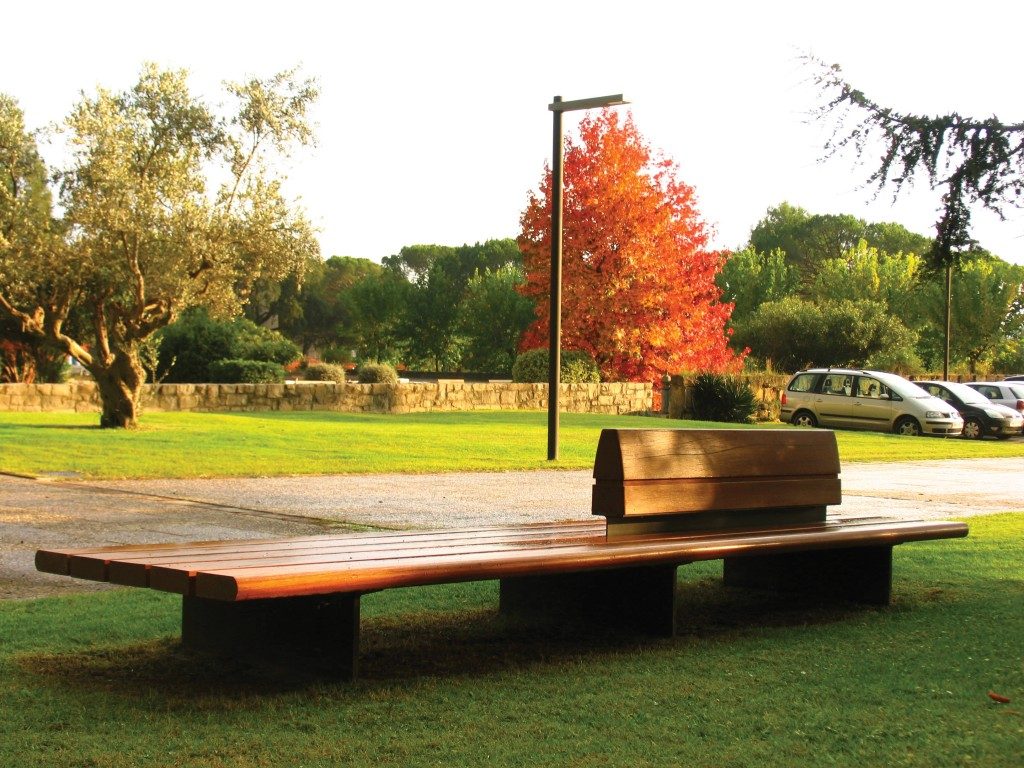 Comunitario banc_Santa&Cole