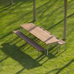 Harpo table-banquette_Santa&Cole