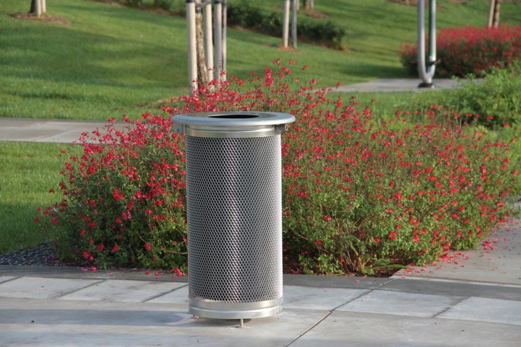 Maya-corbeille_santa&cole