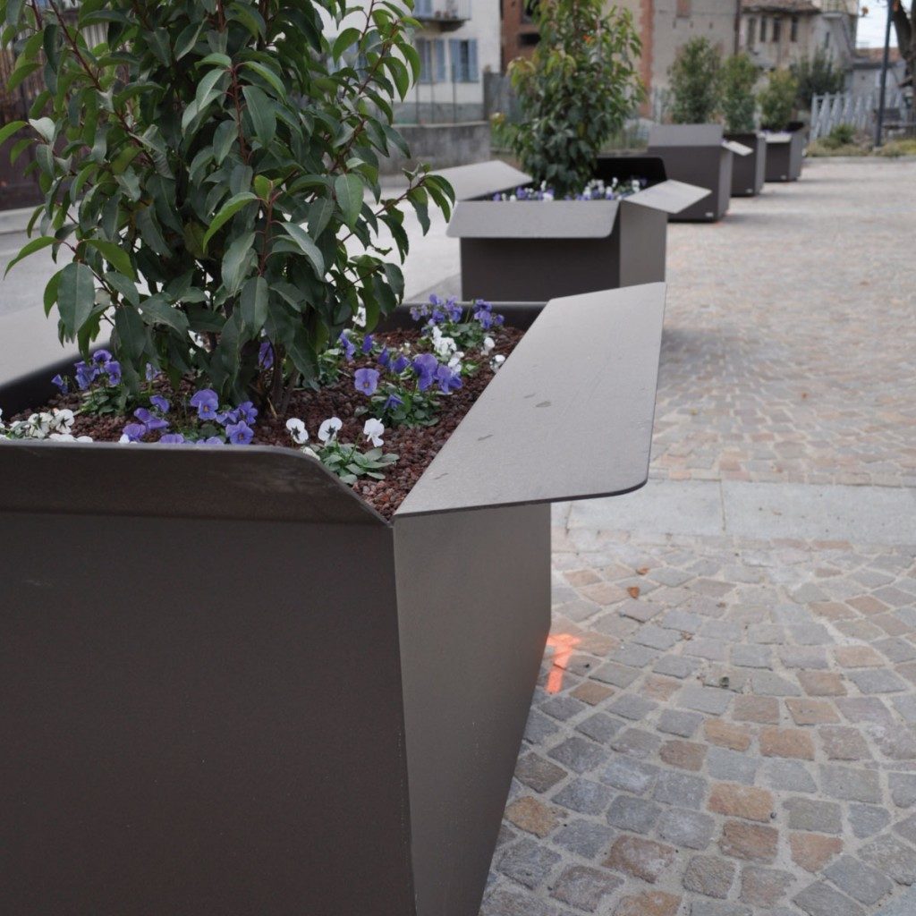 Planter-box-big-jardinière_Lab23