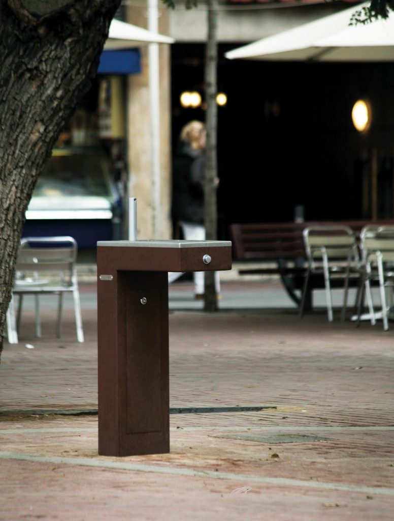 Caudal-fontaine_Santa&Cole