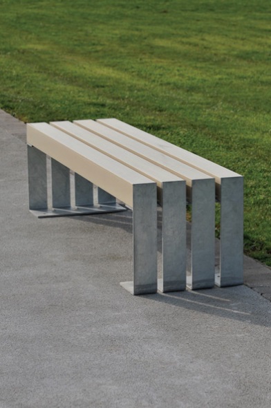 midori_banquette-deacon