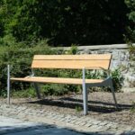 BERGA banc bois avec accoudoirs