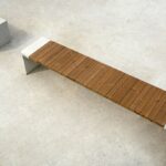 SIBELA banquette longue lames verticales
