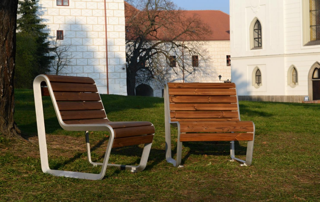 BOROLA Fauteuil bois