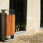 STADIUM Corbeille bois 60L