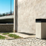 CASLA Corbeille béton couvercle 75L